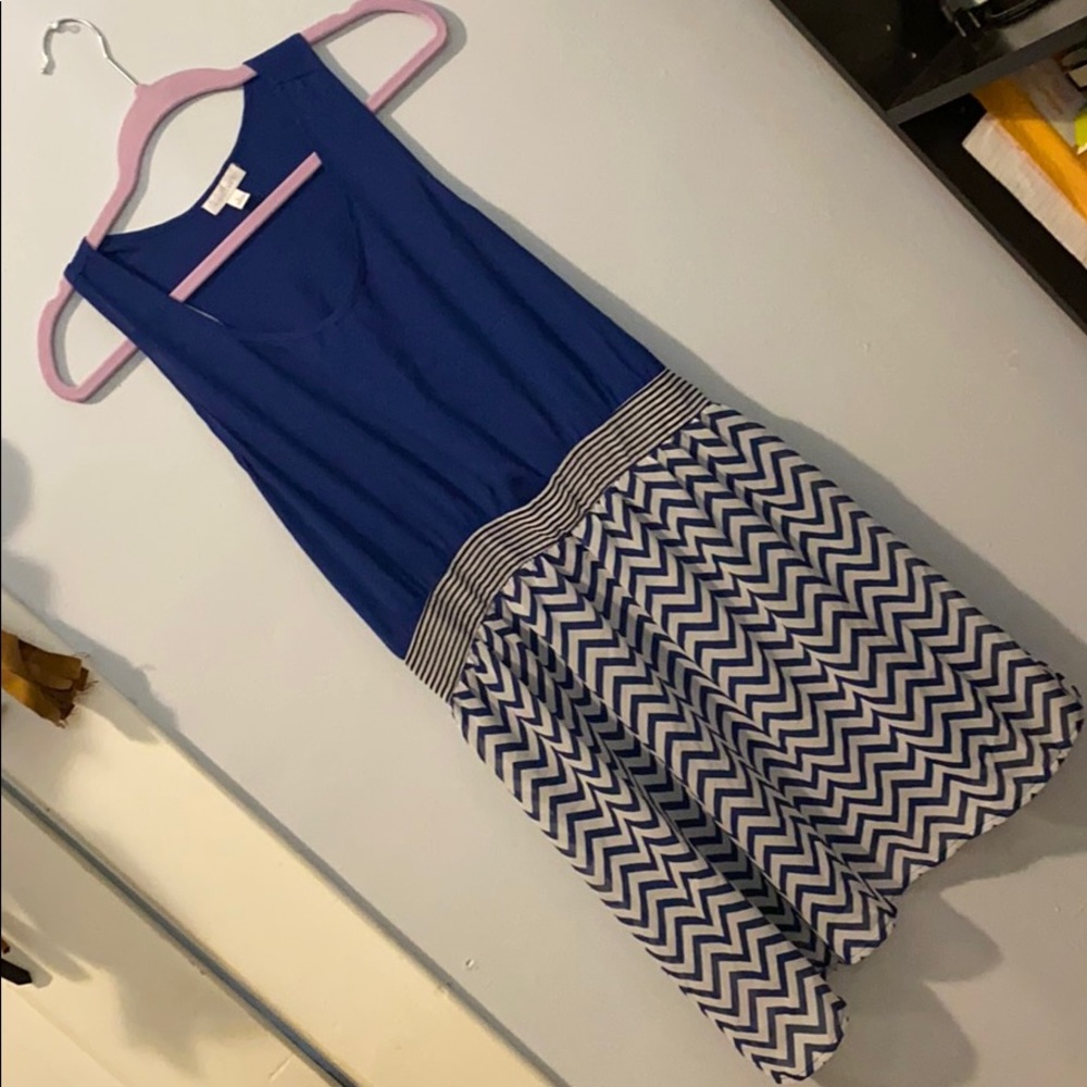Darker blue and white Chevron print dress